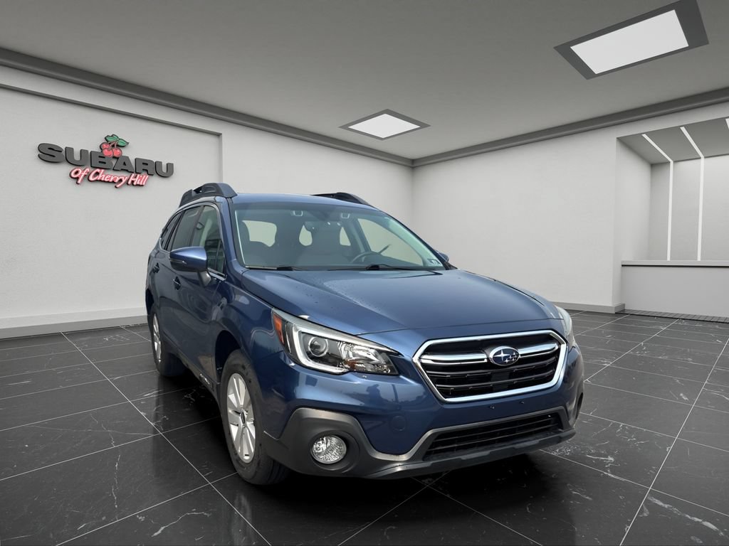 Used 2019 Subaru Outback 2.5i Premium w/ Popular Package #2 AWD/4WD image 2