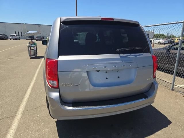 Used 2018 Dodge Grand Caravan SE w/ UConnect Hands-Free Group FWD image 4