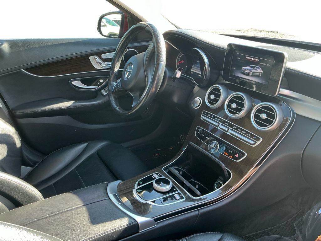 Used 2017 Mercedes-Benz C 300 4MATIC Sedan image 16