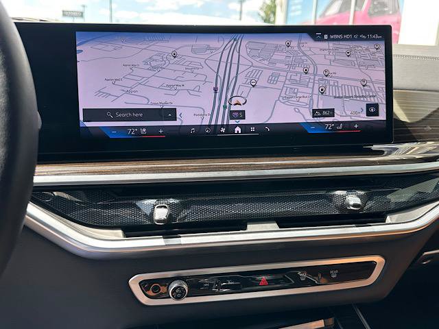 Used 2024 BMW X5 xDrive40i w/ Premium Package AWD/4WD image 32