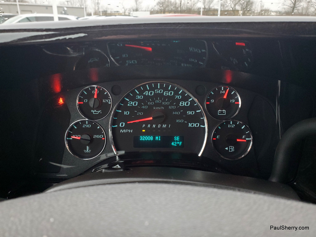 Used 2023 Chevrolet Express 2500 RWD image 43