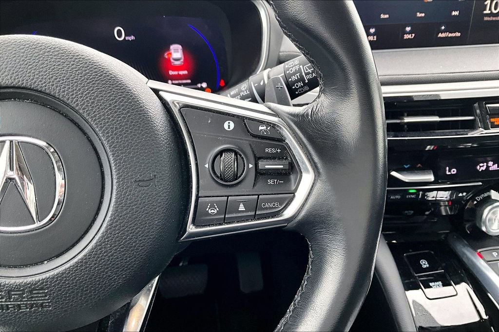Used 2023 Acura MDX SH-AWD image 25
