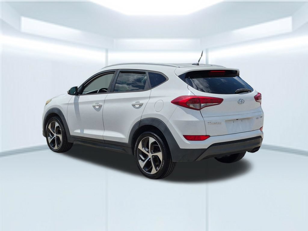 Used 2016 Hyundai Tucson Sport FWD image 4