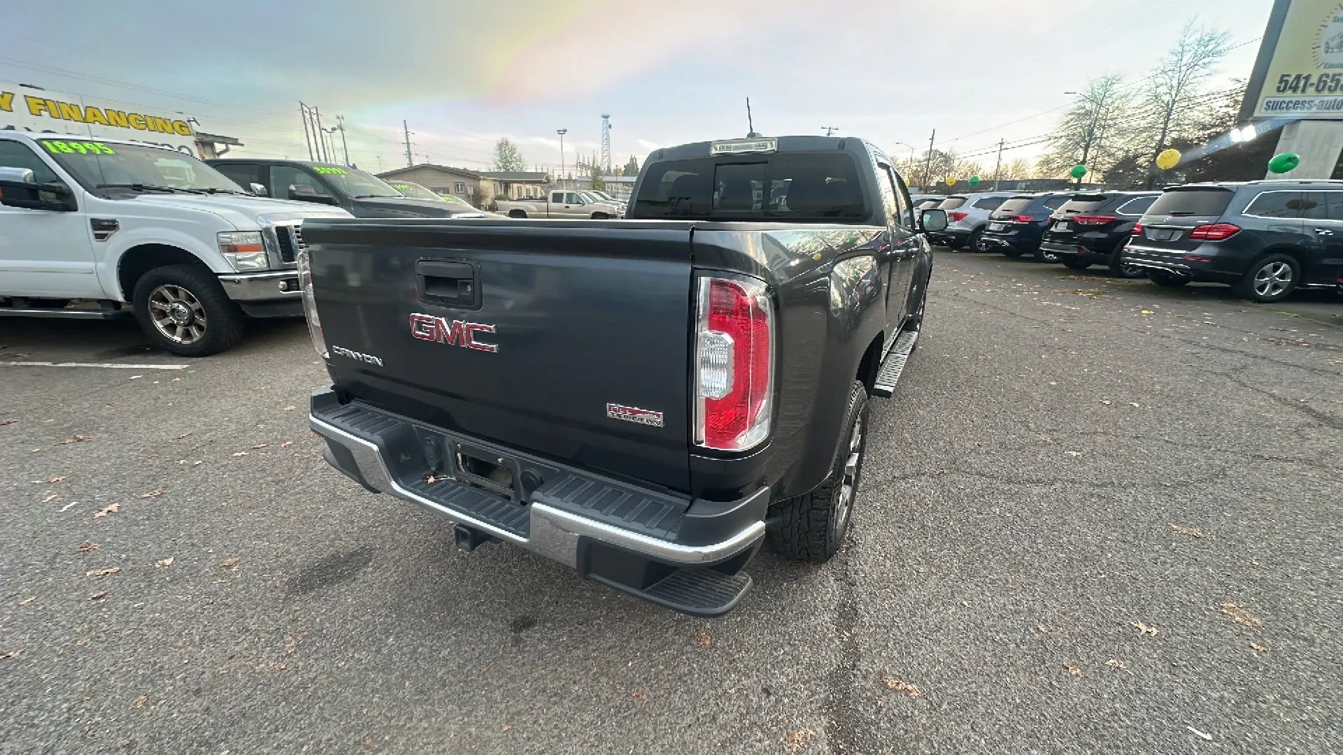 Used 2016 GMC Canyon SLE w/ All Terrain Adventure Package image 4