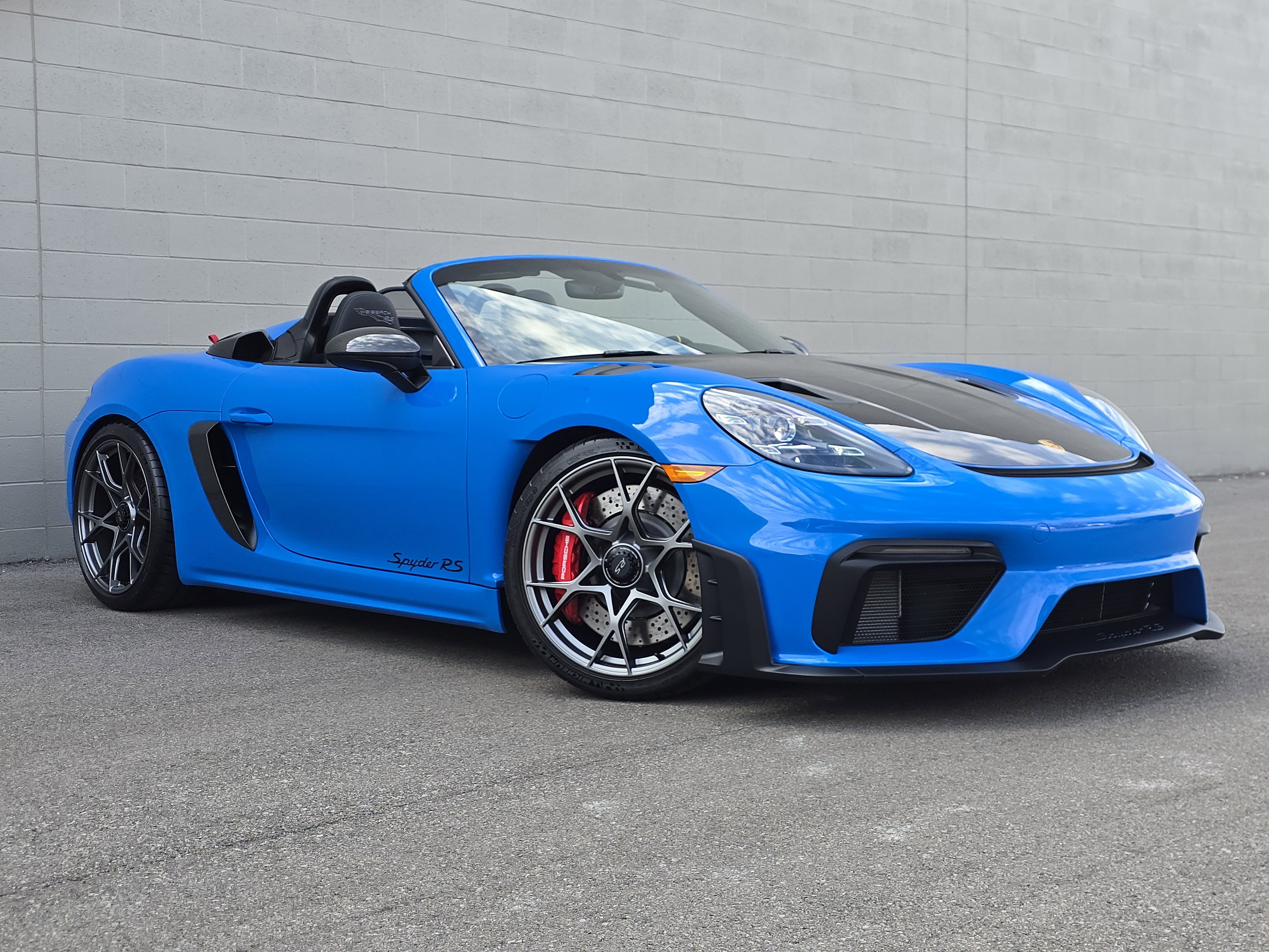 Certified 2025 Porsche 718 Boxster Spyder RS image 7