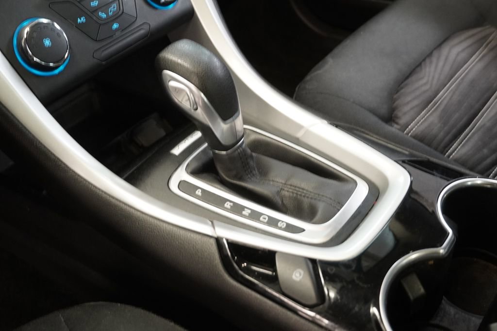 Used 2016 Ford Fusion SE FWD image 20