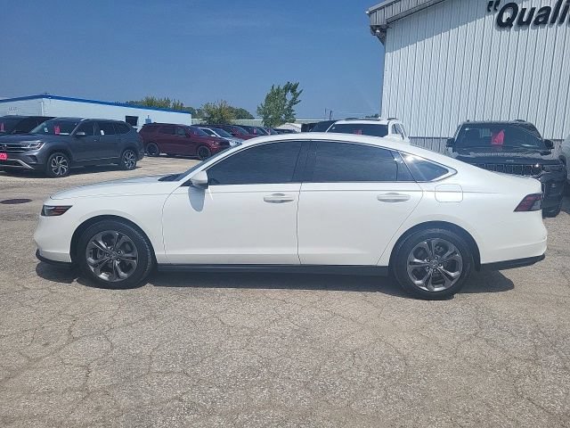 Used 2023 Honda Accord EX image 22