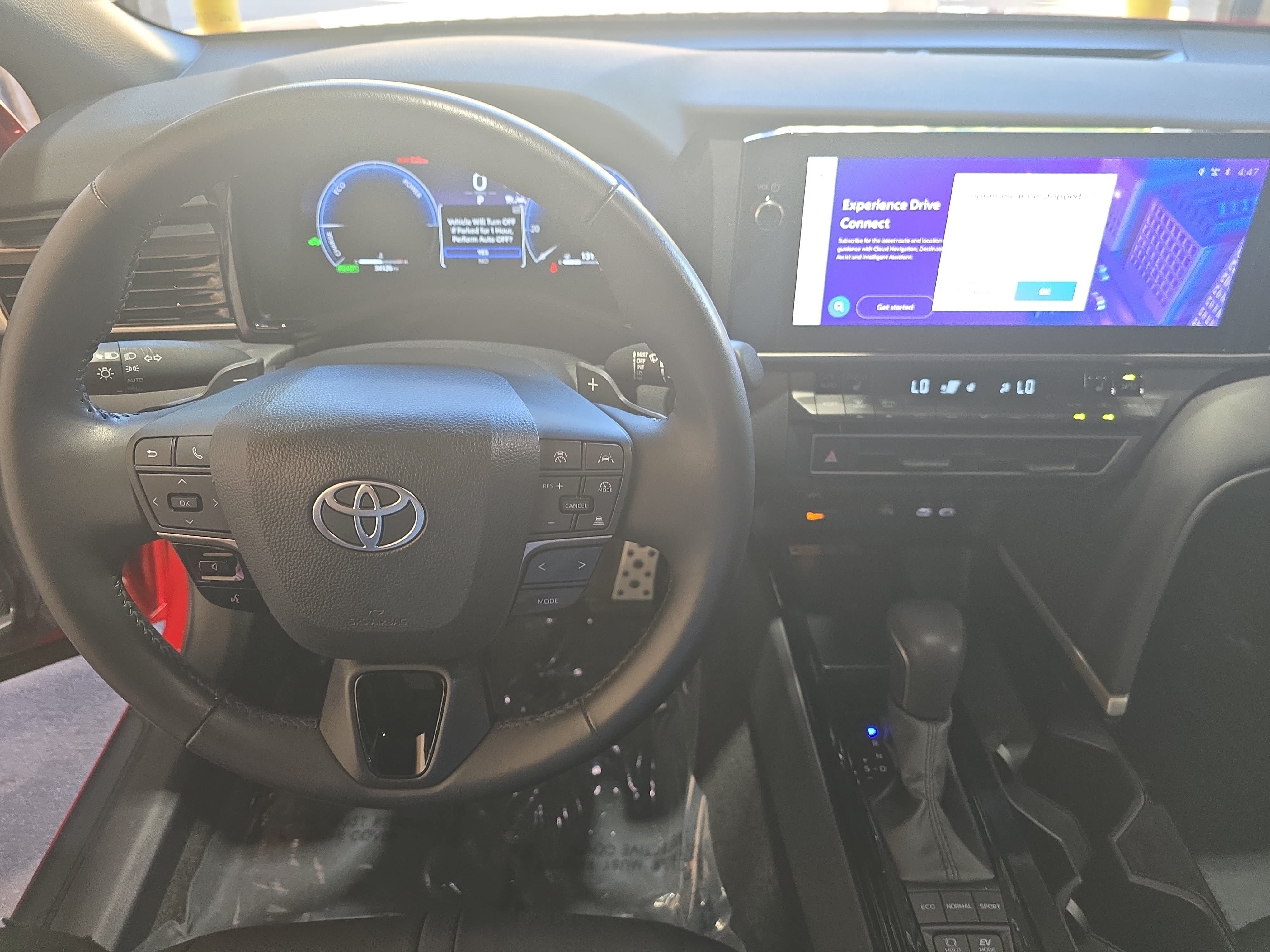 Used 2025 Toyota Camry XSE FWD image 15