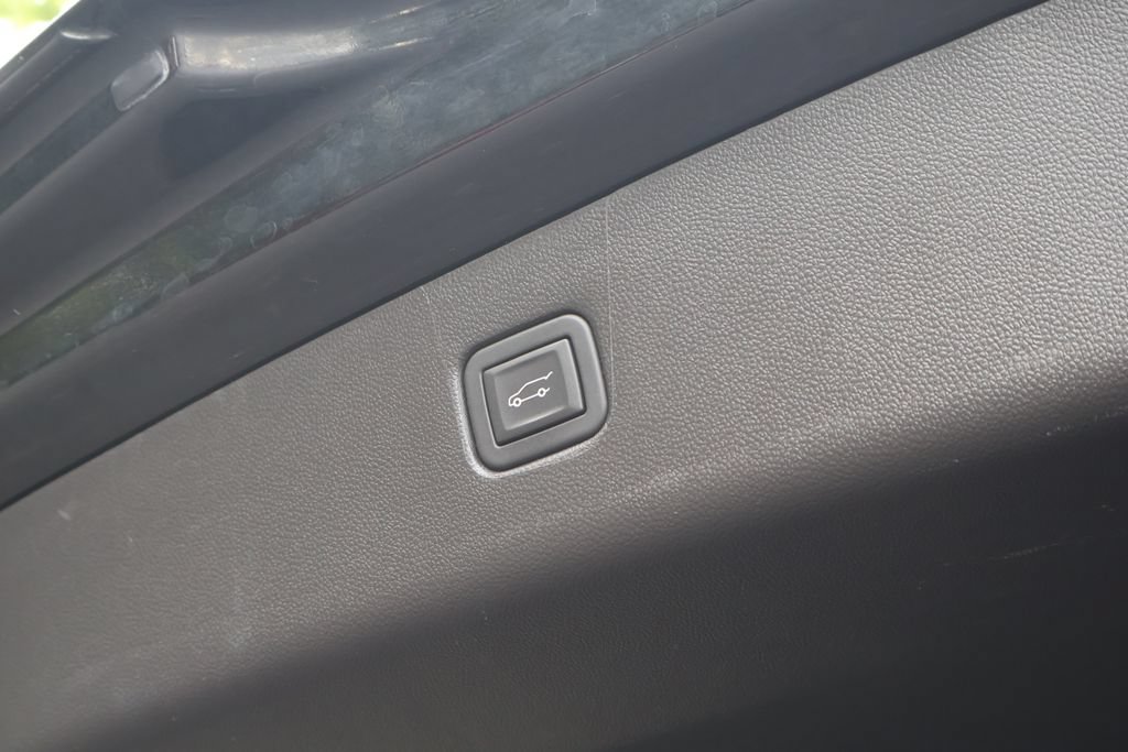 Used 2023 Chevrolet Blazer LT w/ Convenience Package FWD image 50