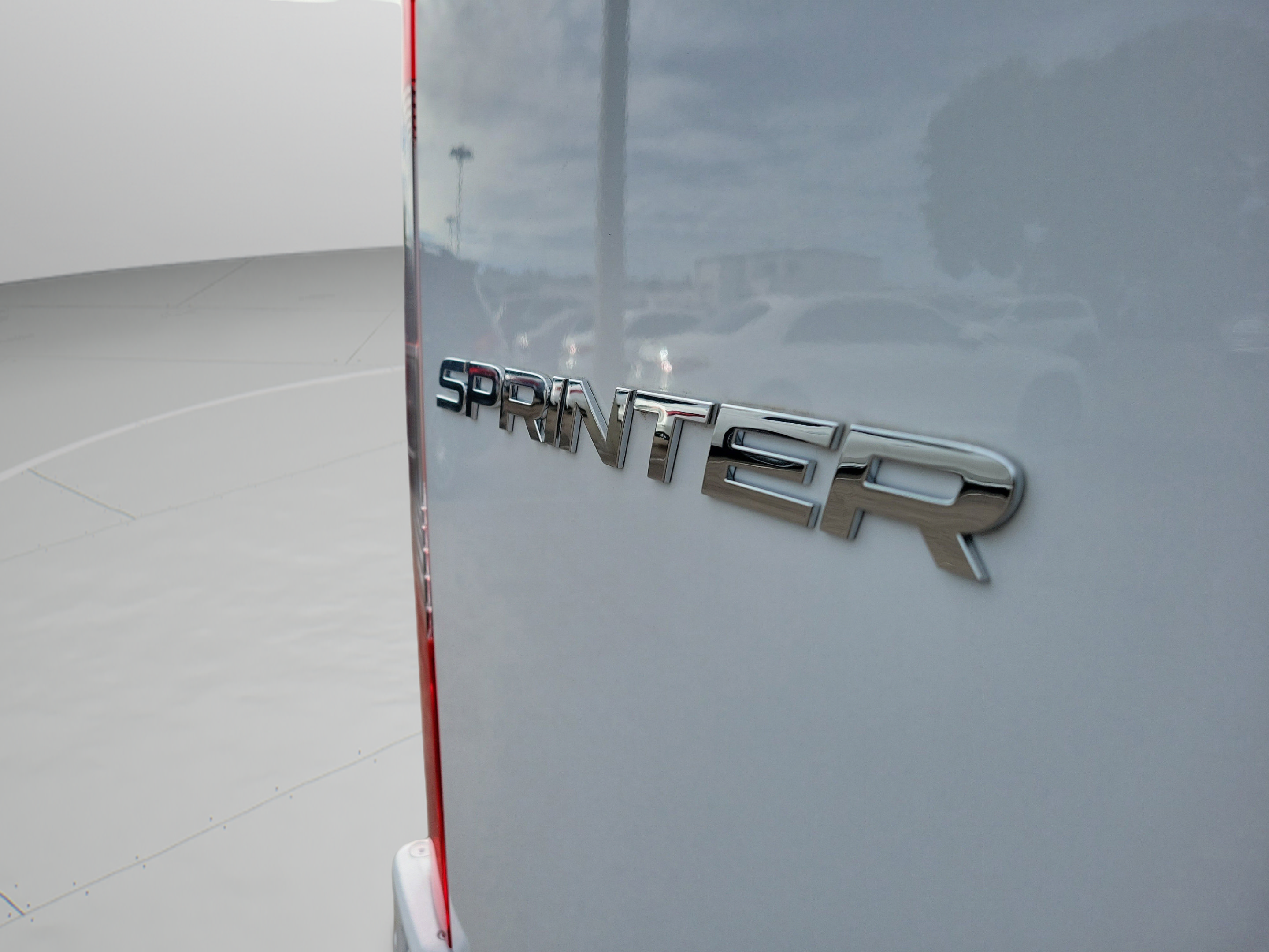 Used 2025 Mercedes-Benz Sprinter 2500 image 36