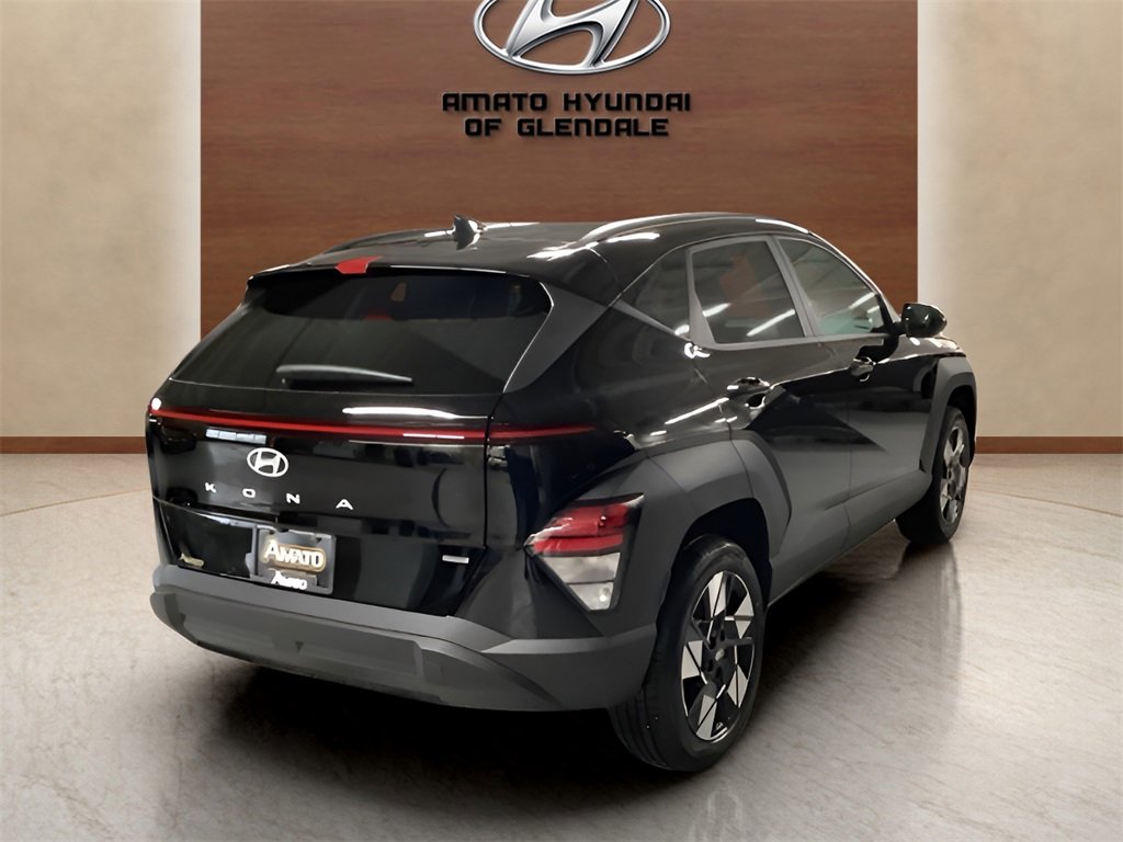 Used 2025 Hyundai Kona SEL image 6