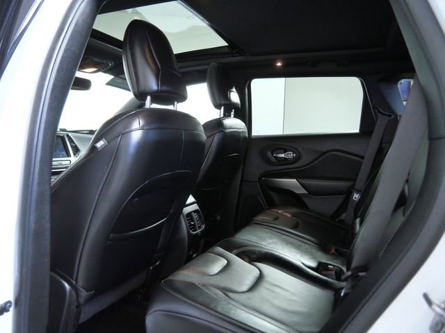 Used 2021 Jeep Cherokee Latitude Lux 80th Anniv w/ Quick Order Package 26U 80TH AWD/4WD image 13