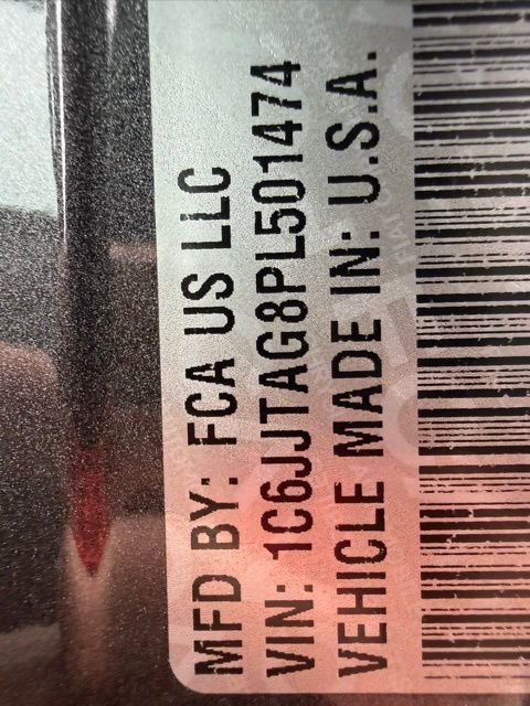 Used 2023 Jeep Gladiator Sport image 27