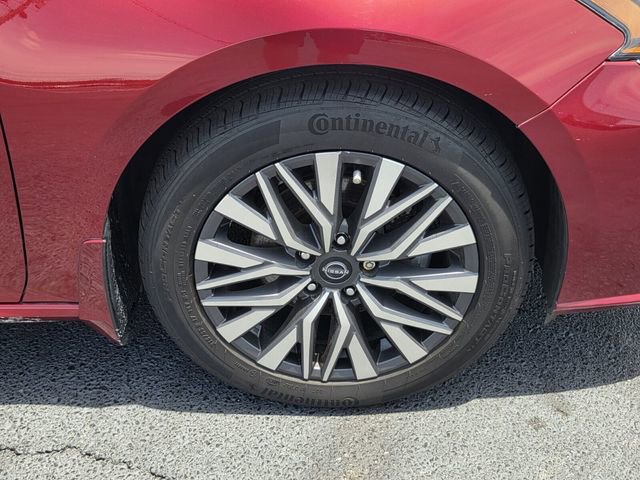 Used 2024 Nissan Altima 2.5 SV w/ SV Premium Package FWD image 19
