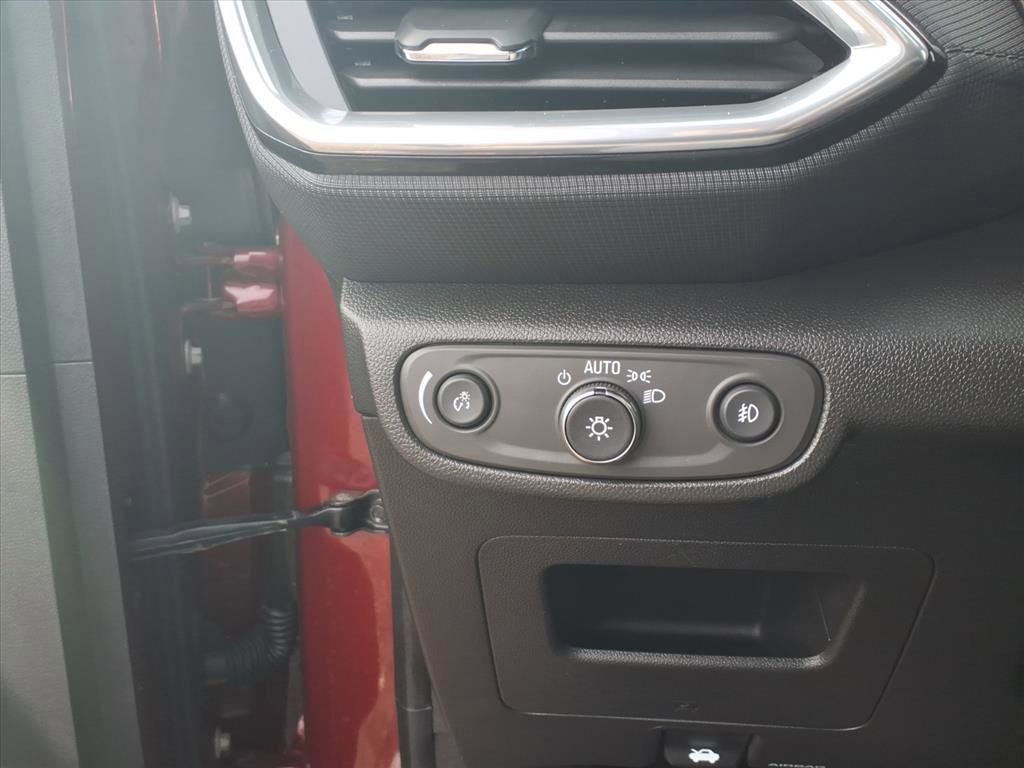 Certified 2023 Chevrolet TrailBlazer LT w/ Convenience Package image 15