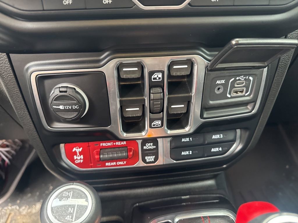 Used 2022 Jeep Wrangler Unlimited Rubicon w/ Cold Weather Group image 20