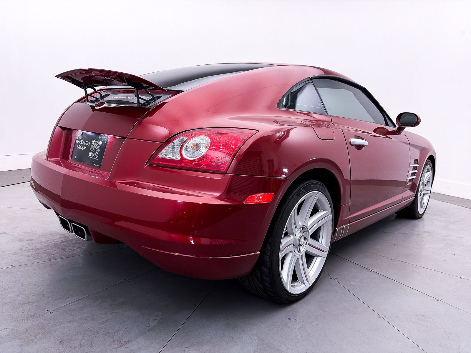 Used 2005 Chrysler Crossfire Limited RWD image 8