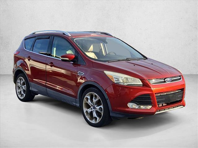 Used 2015 Ford Escape Titanium w/ Equipment Group 301A FWD image 3