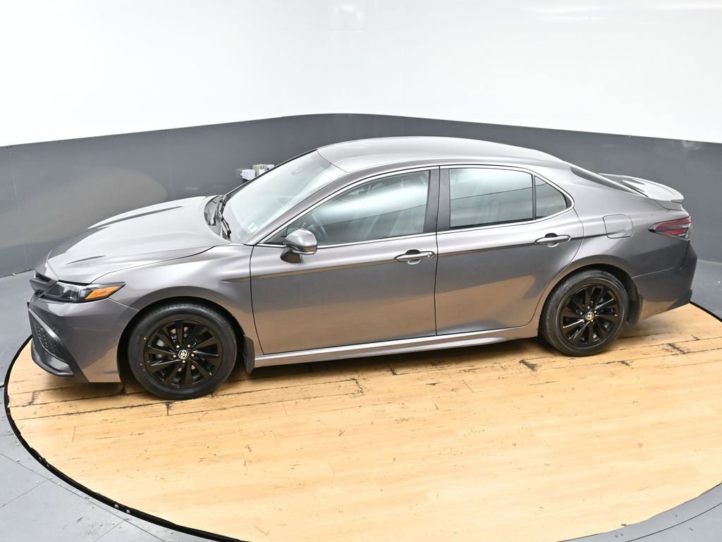 Used 2024 Toyota Camry SE FWD image 42