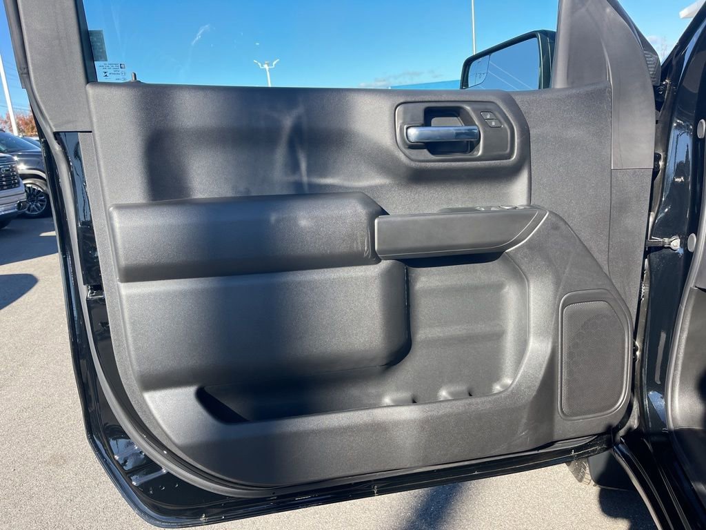 Used 2025 Chevrolet Silverado 1500 W/T w/ WT Value Package image 9