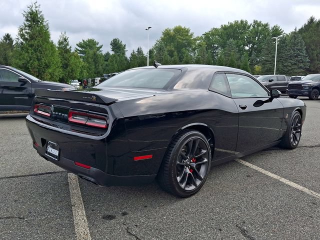 Certified 2022 Dodge Challenger R/T Scat Pack w/ Plus Package RWD image 6