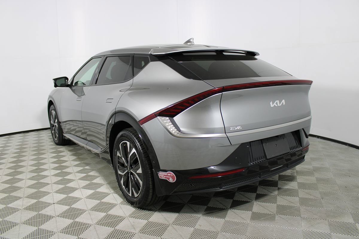 Used 2024 Kia EV6 Wind w/ Wind Technology Package RWD image 31