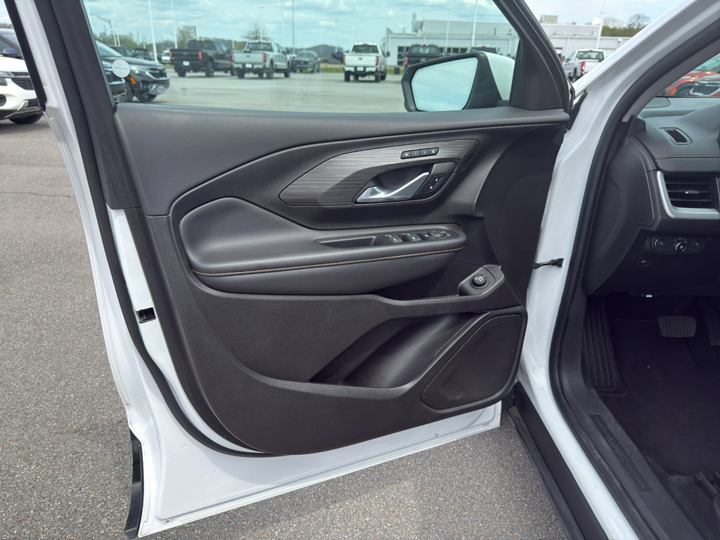 Used 2019 GMC Terrain SLT w/ Preferred Package image 25