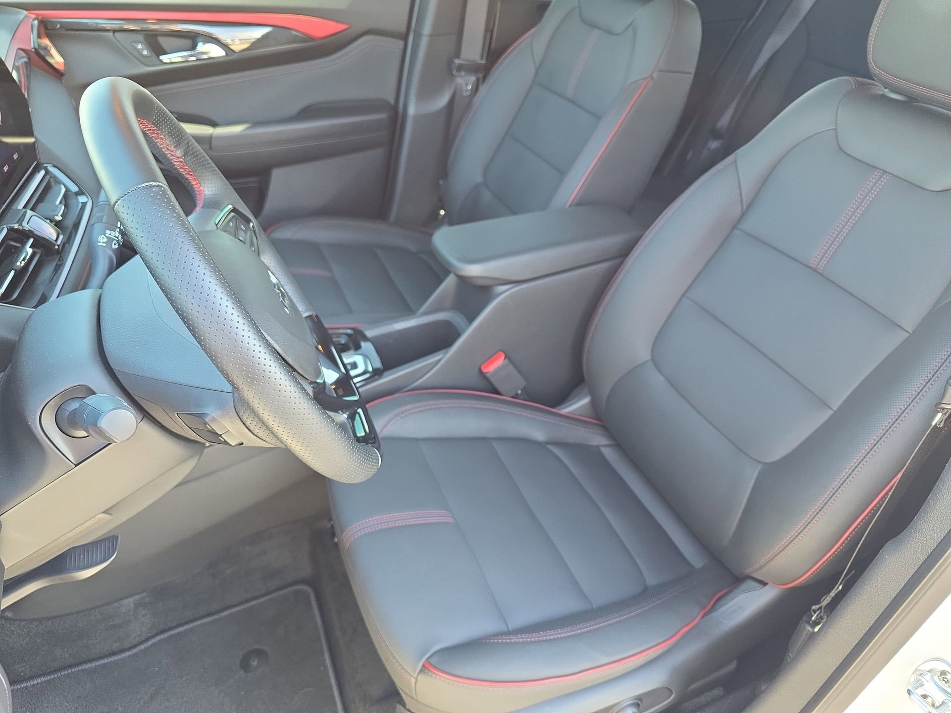 Used 2025 Chevrolet TrailBlazer RS w/ Convenience Package image 15