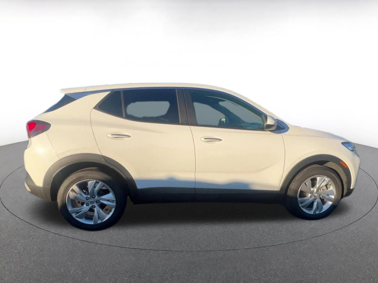 Used 2025 Buick Encore GX Preferred image 16