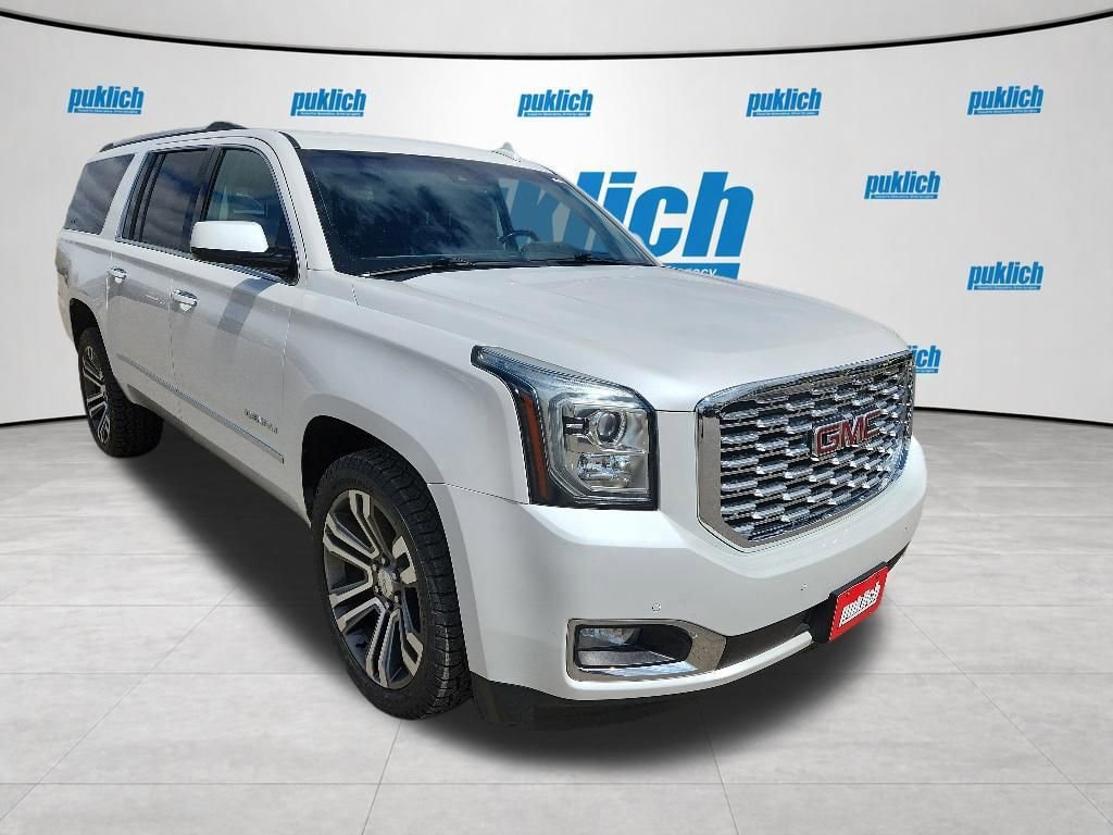 Certified 2019 GMC Yukon XL Denali w/ Denali Ultimate Package AWD/4WD image 7