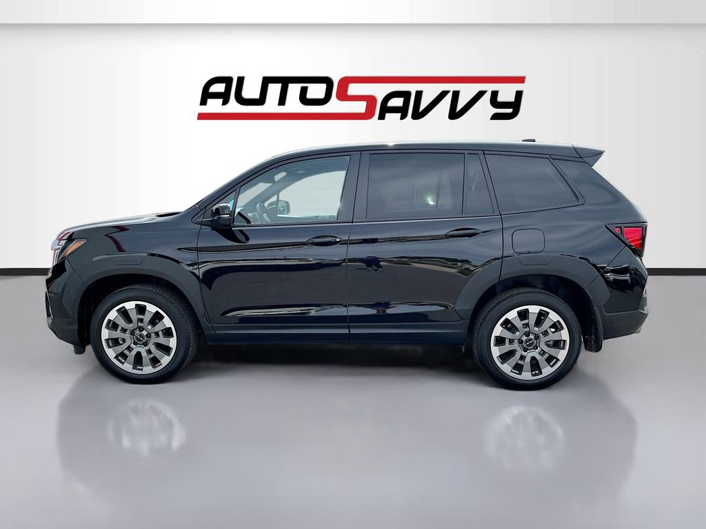 Used 2025 Honda Passport EX-L image 4