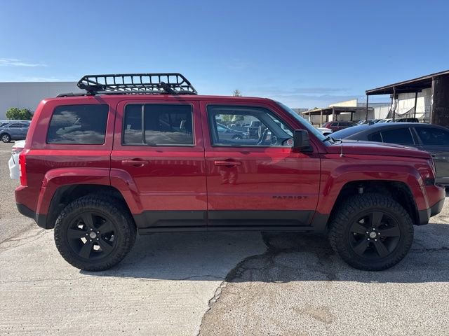 Used 2015 Jeep Patriot High Altitude AWD/4WD image 4