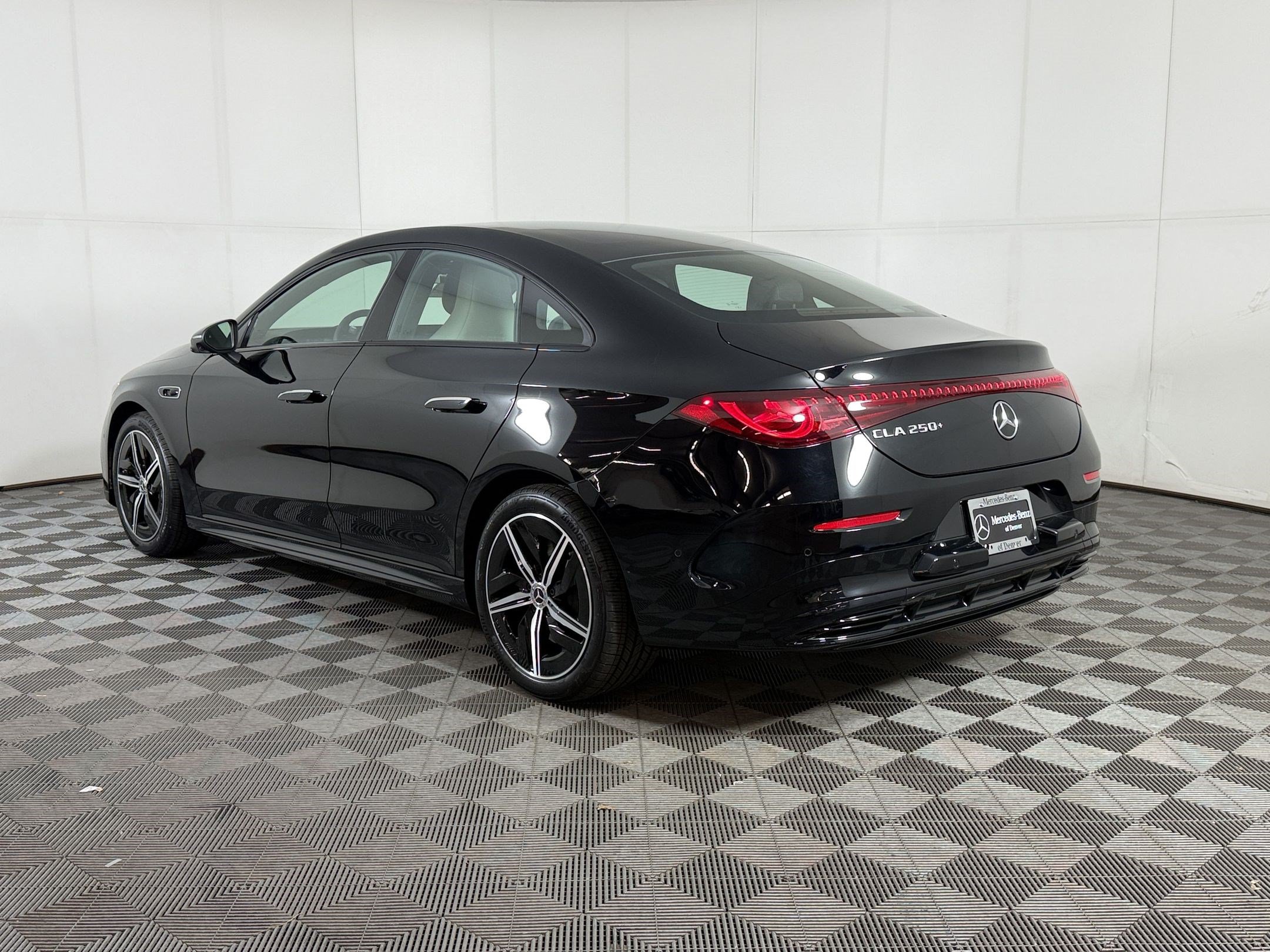 New 2027 Mercedes-Benz CLA 250+ image 3