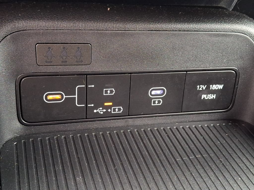 Used 2024 Hyundai Kona SEL AWD/4WD image 23