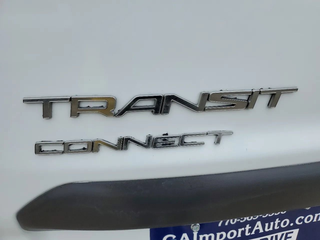 Used 2017 Ford Transit Connect XLT image 6