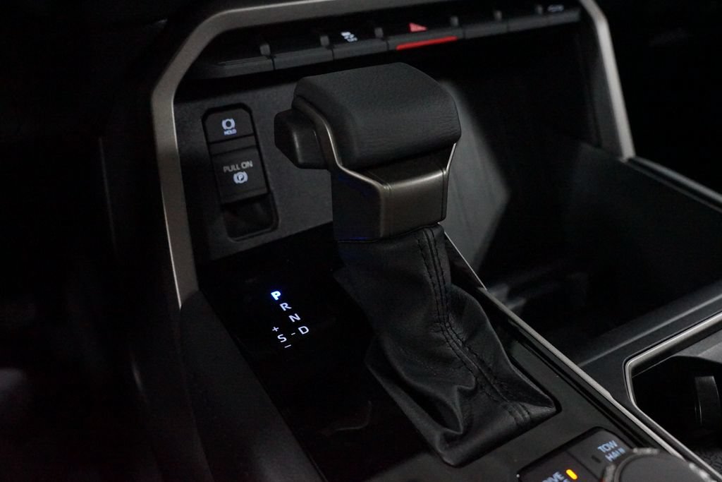 New 2026 Toyota Tundra Limited AWD/4WD image 22