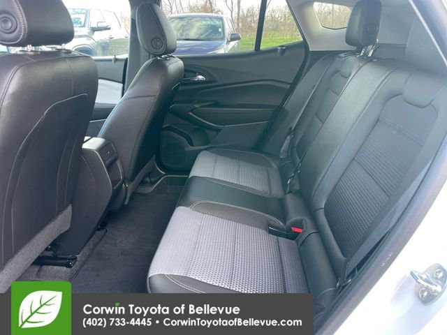 Used 2025 Chevrolet Trax LT FWD image 25