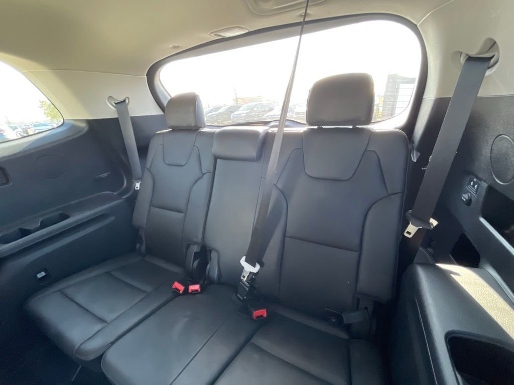 Used 2022 Kia Telluride EX w/ EX Premium Package image 27