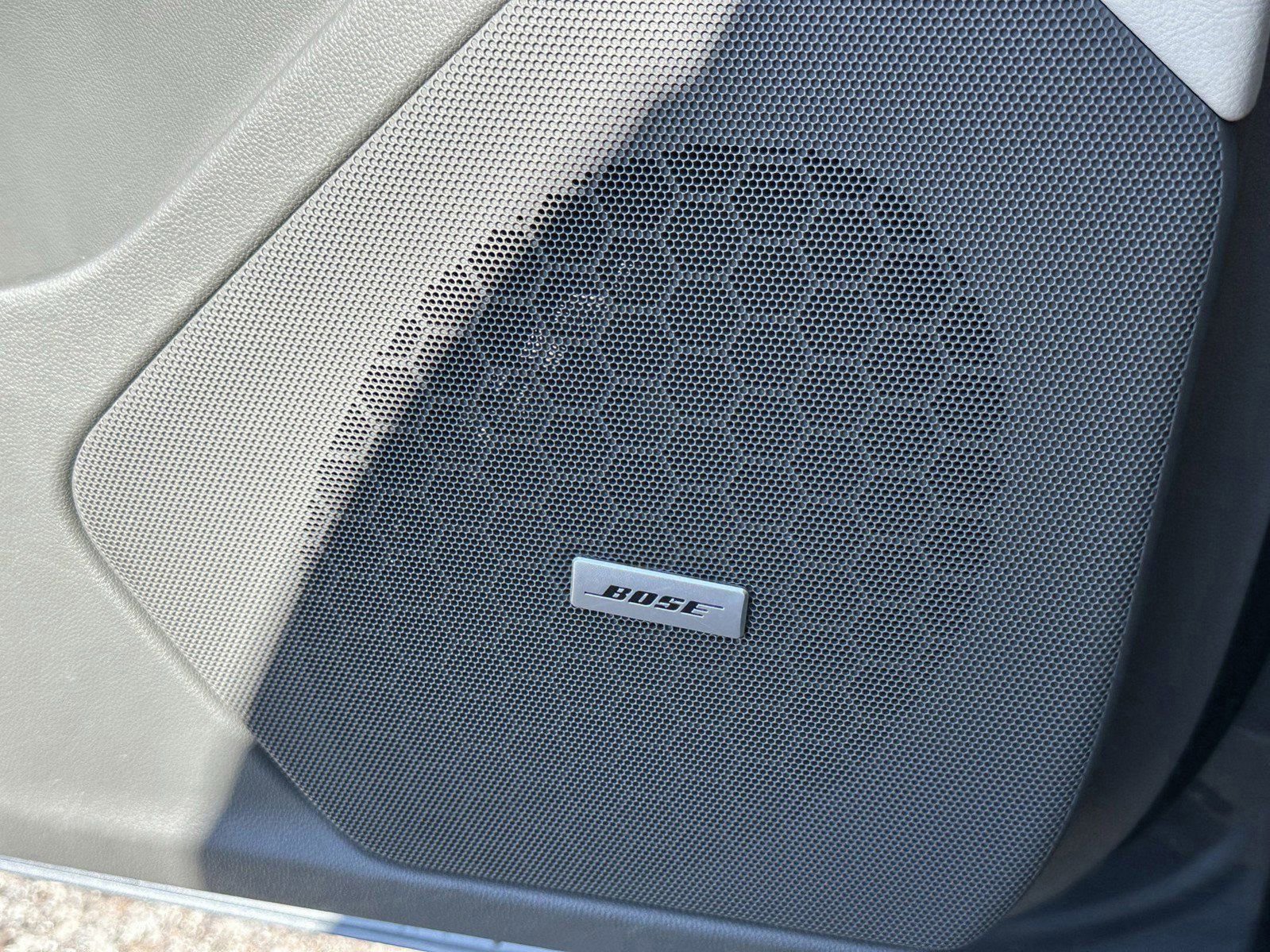 Used 2021 Cadillac XT5 Premium Luxury image 29