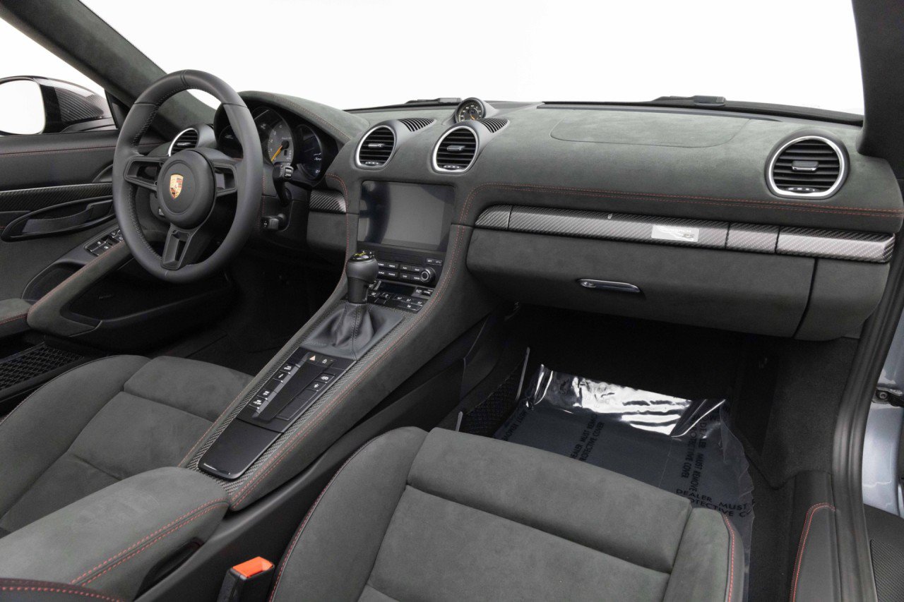 Used 2024 Porsche 718 Boxster Spyder RS RWD image 2