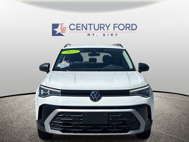 Used 2025 Volkswagen Taos S AWD/4WD image 6