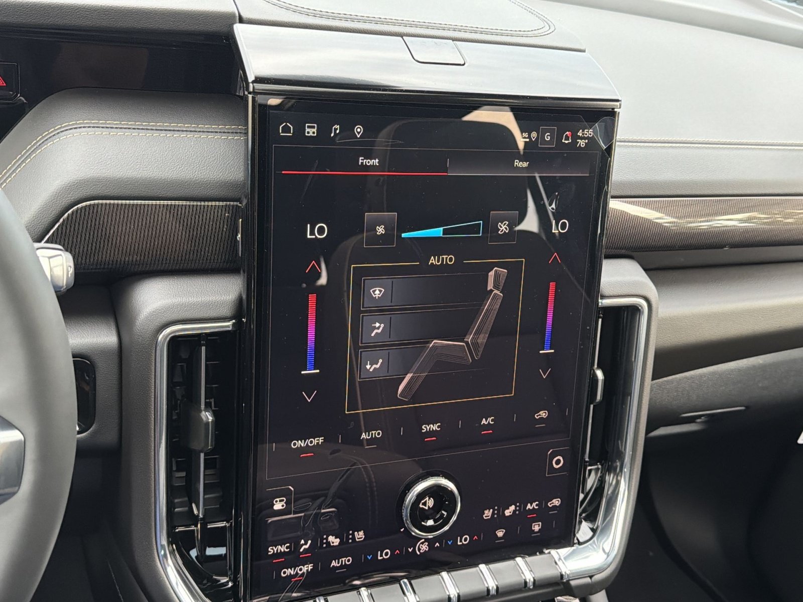 New 2026 GMC Yukon XL Elevation w/ Elevation Premium Package AWD/4WD image 21