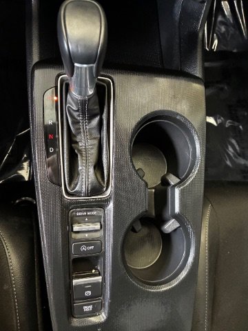 Used 2025 Honda Civic Sport image 25