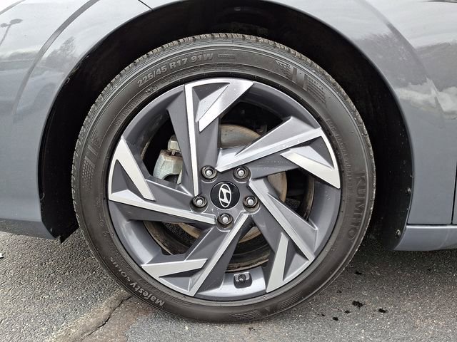 Used 2024 Hyundai Elantra SEL w/ Convenience Package image 8