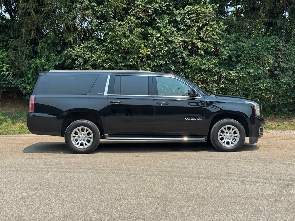 Used 2020 GMC Yukon XL SLT w/ Open Road Package AWD/4WD image 4