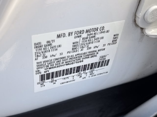 Used 2021 Ford Explorer XLT w/ Equipment Group 202A AWD/4WD image 33
