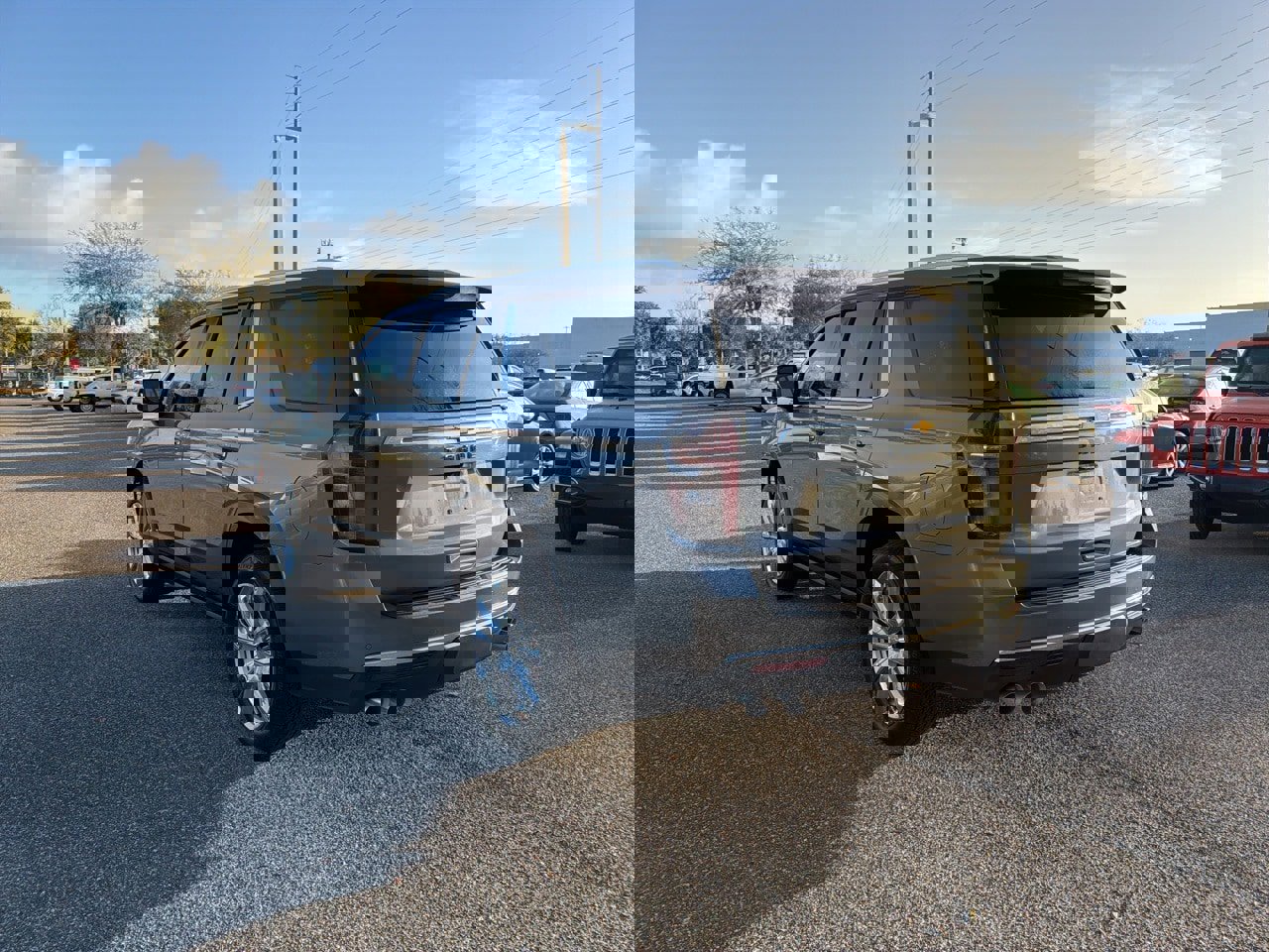 Used 2021 Chevrolet Tahoe High Country image 3