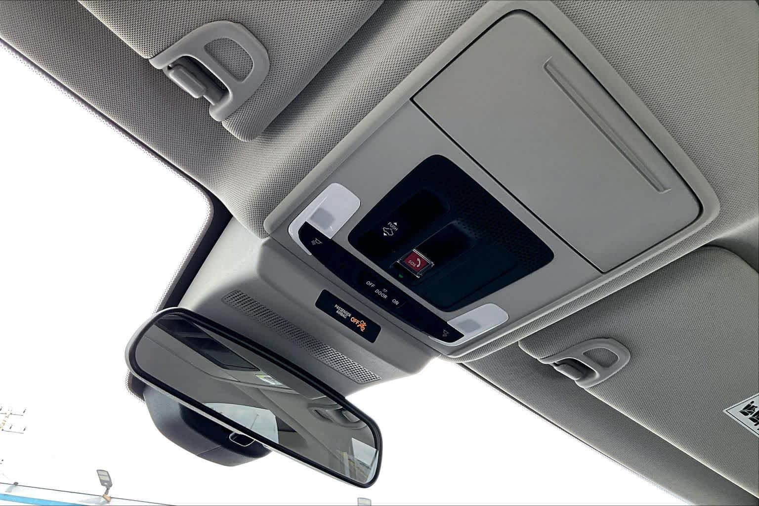 Used 2023 Honda Accord EX image 32