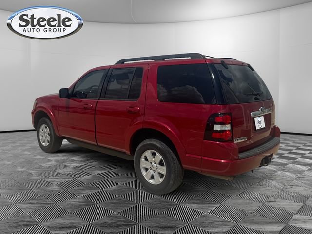 Used 2010 Ford Explorer XLT RWD image 3