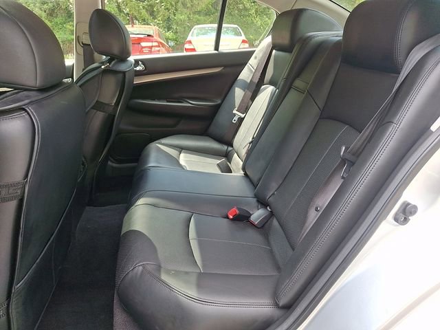 Used 2013 INFINITI G37 x w/ Premium Pkg AWD/4WD image 12
